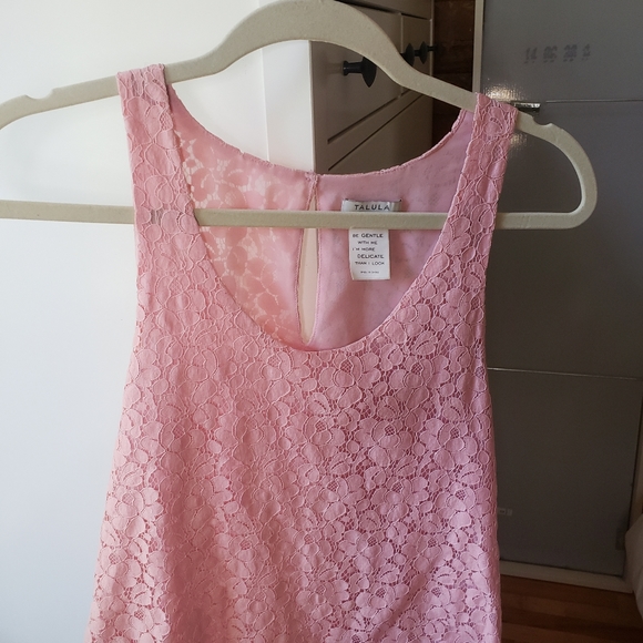 Lace tank top - Picture 1 of 2